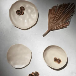 Servies|Ygo Dessertbord FEDRA Ø27 Beige