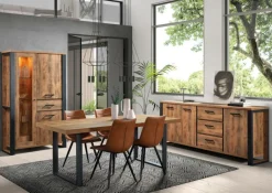 Woon- En Eetkamers|Ygo Eetkamer MADAGASCAR: Dressoir + Glaskast + Tafel 200x100 + 4 stoelen LORRY Cognac