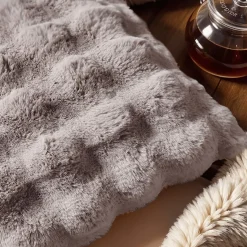 Sierkussens & Plaids|Ygo Kussen RABBIT Fake Fur Taupe