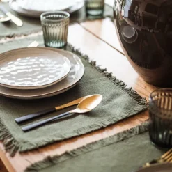 Tafellinnen & -Textiel|Ygo Placemat MAHA Kat. Kaki