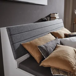 Slaapkamers|Ygo SET: Bed ILONA 160x200 + Hoofdbord ILONA